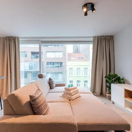 Alfons 302, Ostend